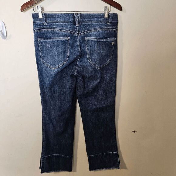 Democracy AB Technology Distressed Released Hem Cropped Jeans Womens Blue Size 6 - Picture 2 of 3